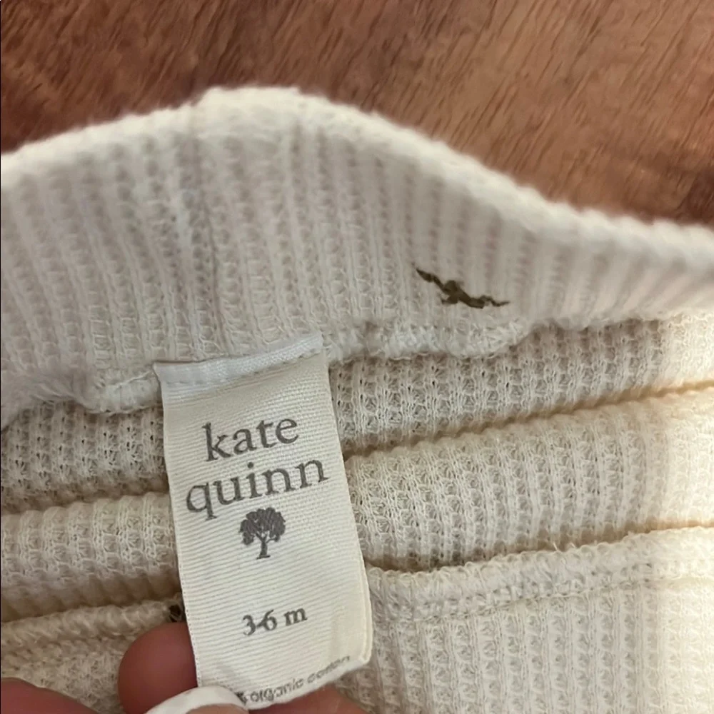 Kate Quinn Organics Cream Gold Star and Moon Patterned Kids Shorts Bloomers 3-6M